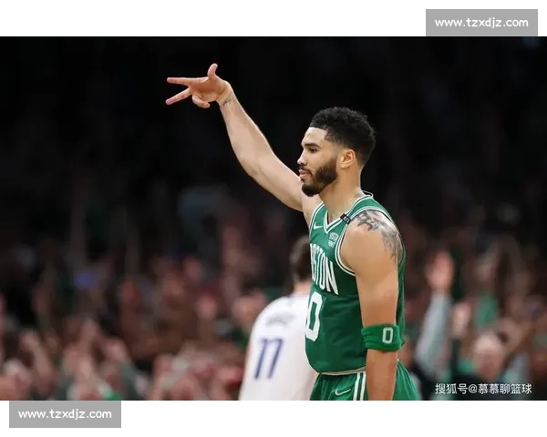 塔图姆术后穿保护靴启动力量训练:科学康复与冠军基因的双重博弈 塔图姆术后穿保护靴启动力量训练:科学康复与冠军基因的双重博弈