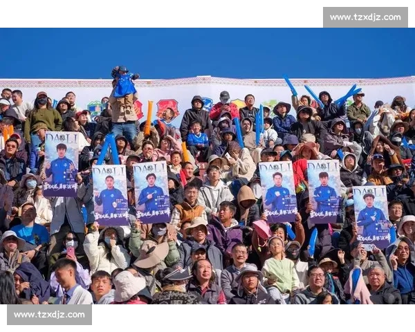 球迷的狂欢!淘汰赛现场的独特风景线 球迷的狂欢!淘汰赛现场的独特风景线