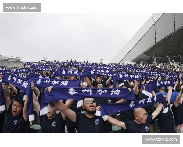 红牌飞舞!苏超焦点战,场面一度失控,球迷惊呼连连 红牌飞舞!苏超焦点战,场面一度失控,球迷惊呼连连